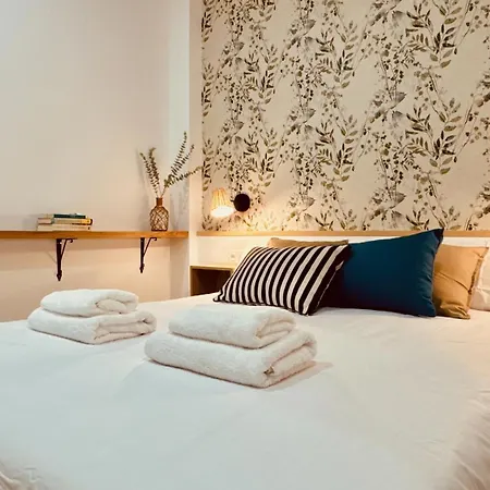 Apartmán Click&guest - Modern And Luxury Flat B In *