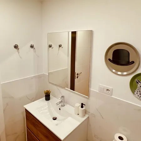 Daire Click&guest - Modern And Luxury Flat B In
