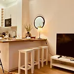 Apartament Click&guest - Modern And Luxury Flat B In