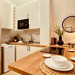 Click&guest - Modern And Luxury Flat B In Apartament *