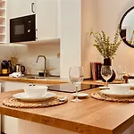 Apartament Click&guest - Modern And Luxury Flat B In